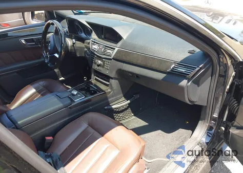 2013 Mercedes-Benz E 350 4Matic из США, поврежденный, VIN WDDHF8JB4DA724229